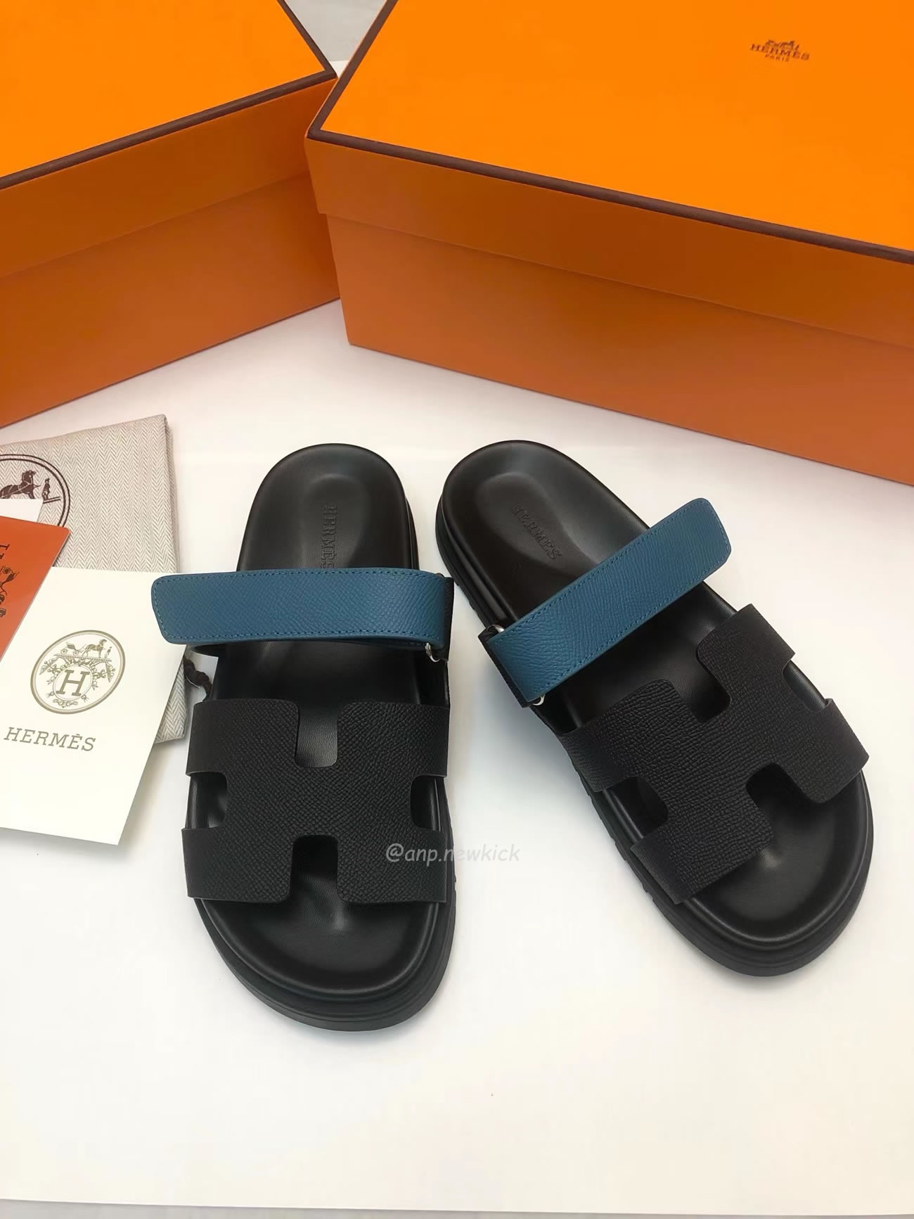 Hermes Chypre Sandal Noir Bleu Celeste (2) - newkick.vip